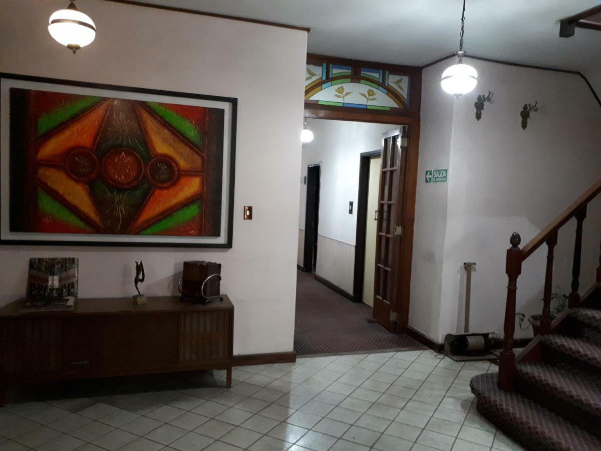 Hotel Alcazar Villa María Dış mekan fotoğraf